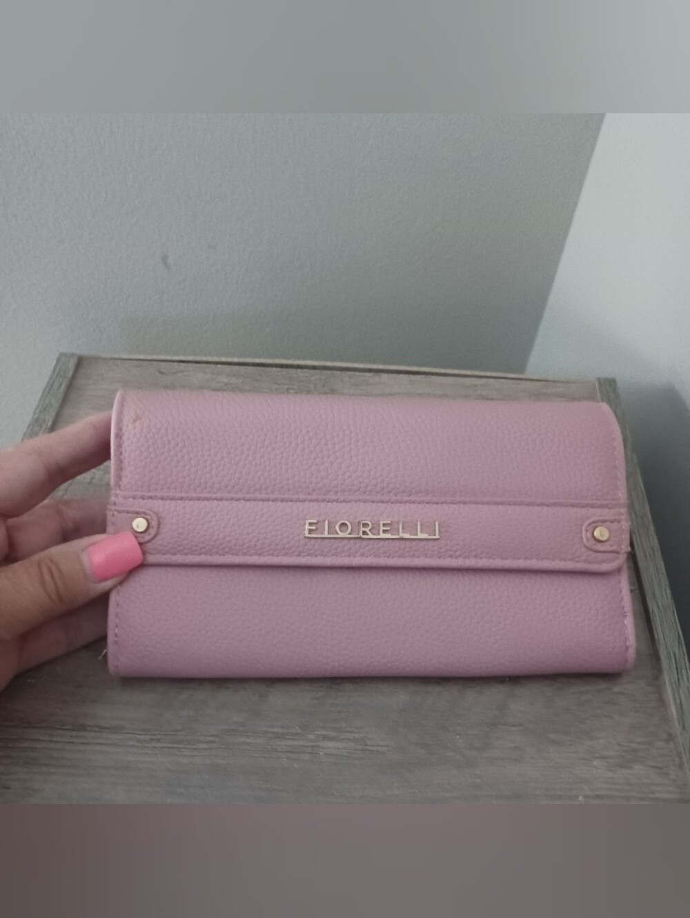 Fiorelli Textured Wallet. ONE SET PRICE $8 & 4.99 SHIPPING!!!!